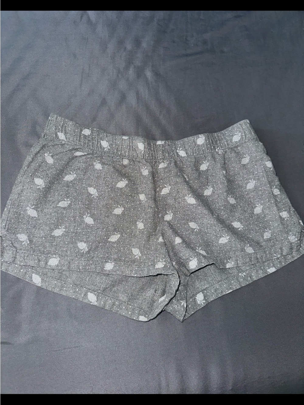 Womens Old Navy Gray Bunny Pattern Pajama Shorts Size Small